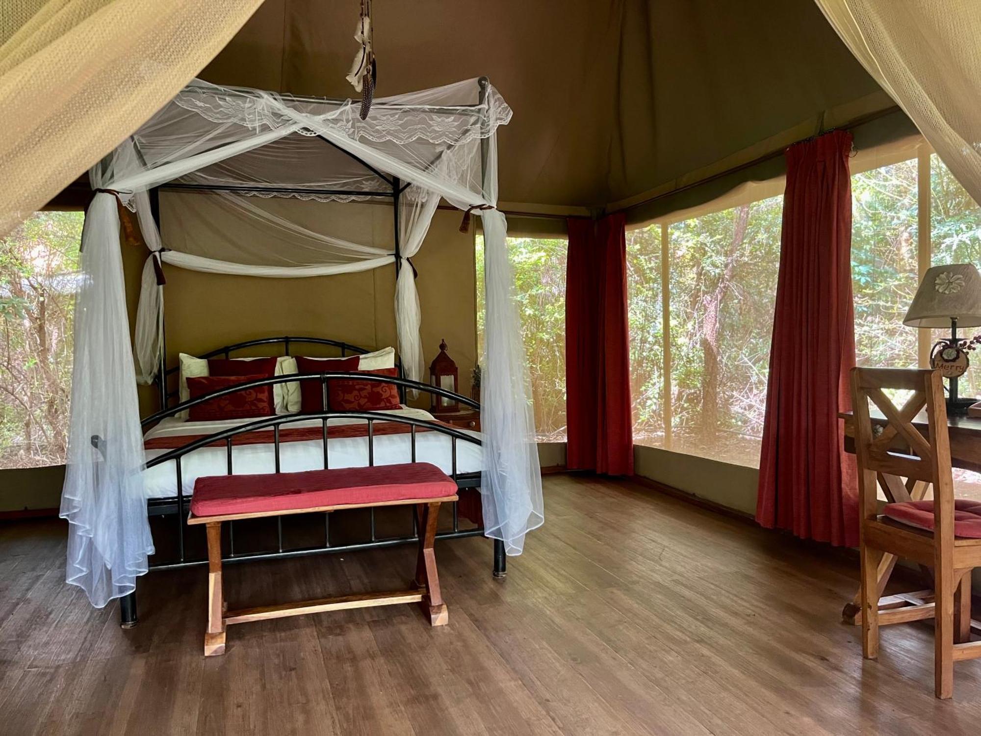 فندق Ikweta Safari Camp Maua المظهر الخارجي الصورة