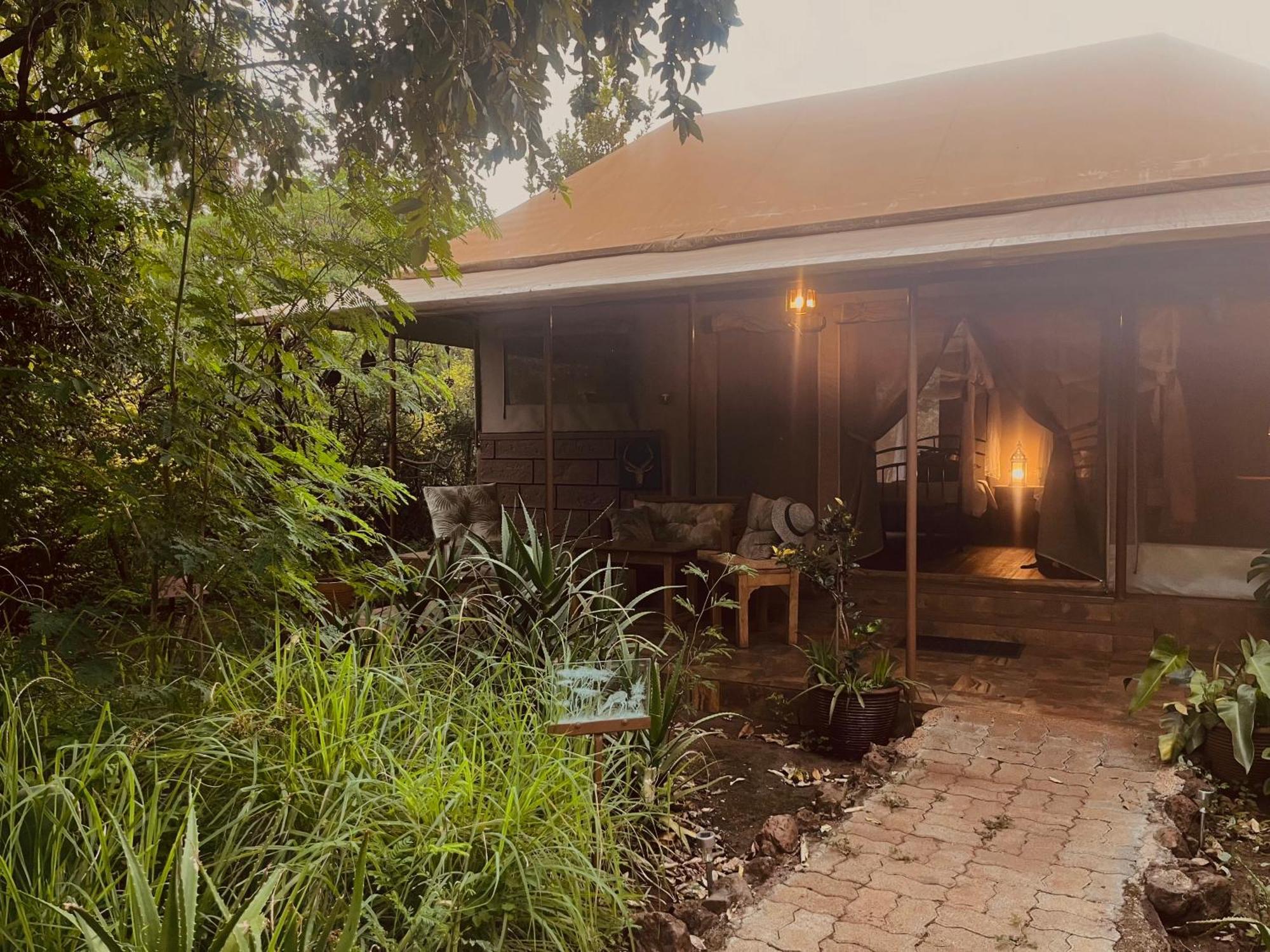 فندق Ikweta Safari Camp Maua المظهر الخارجي الصورة